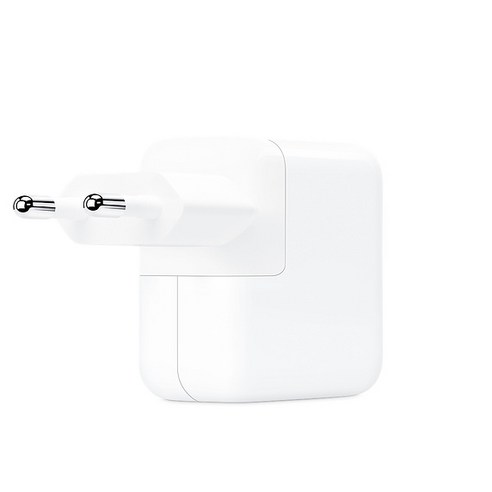 빠른 충전과 안정성을 제공하는 Apple 30W USB-C Power Adapter