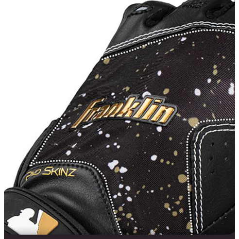 손 안에서 피어나는 압도적인 퍼포먼스