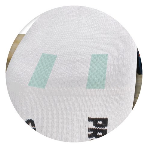 편안하고 스타일리시한 활동성을 위한 프로스펙스 스니커즈 양말