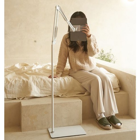 편안함과 기능성을 완벽히 결합한 누아트 자바라 스탠드 거치대