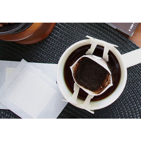 유하우스 핸드 드립 커피 필터로 맛있는 커피 추출하기