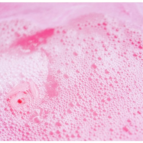 러쉬 섹스밤: 욕조를 로맨틱한 정원으로, 지친 하루에 힐링을 선물하세요.