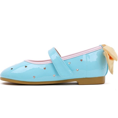 우리 아이 첫 걸음에 특별함을 더하다: 베이비브레스 아이린 구두 솔직 후기 베이비브레스