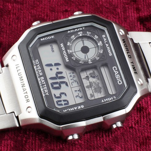 시간과 공간을 초월하는 실용적인 동반자, 카시오 월드타임 다이버 전자 시계