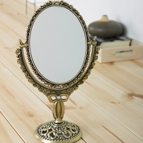 키다리 리본 장미 양면 거울, 신주