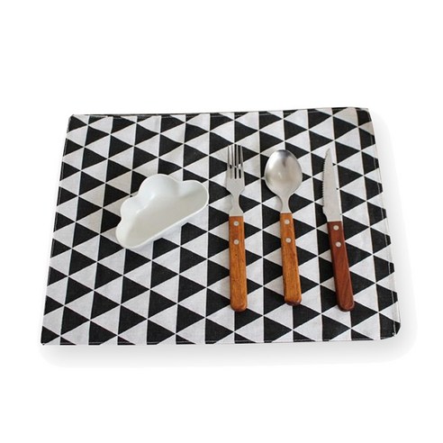 이코디 디프런트 패턴 테이블 매트, 블랙, 가로 40cm x 세로 30cm