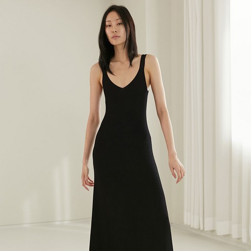 더센토르 LONG AND LEAN KNIT SLIP 원피스 TC20SSKN06