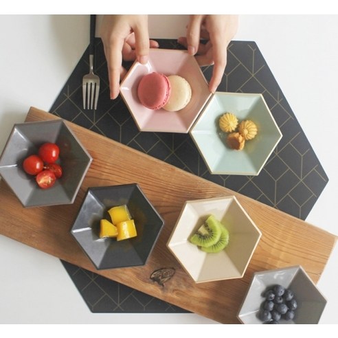 김성훈도자기 육각 소찬기 3P 세트 - 현대적이면서도 고급스러운 디자인으로 많은 사람들에게 사랑받고 있는 식탁용품