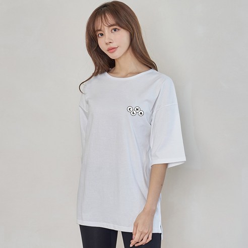 진마니아 여성용 빅사이즈 CLNA BALL 로고 사이드 트임 루즈핏 하프 반팔 티셔츠 CE5T08