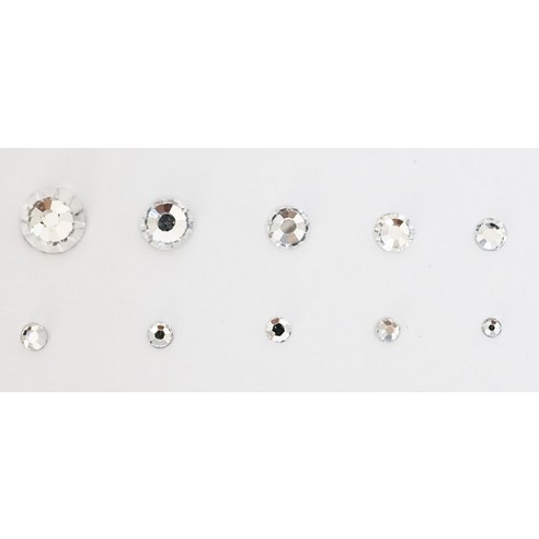 곰손도 금손으로! 바르나 네일 파츠로 완성하는 블링블링 네일 아트