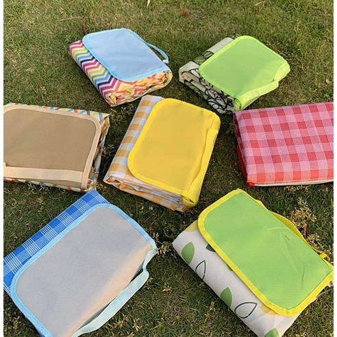 모모 레트로 접이식 휴대용 손잡이 피크닉 돗자리, 옐로체크