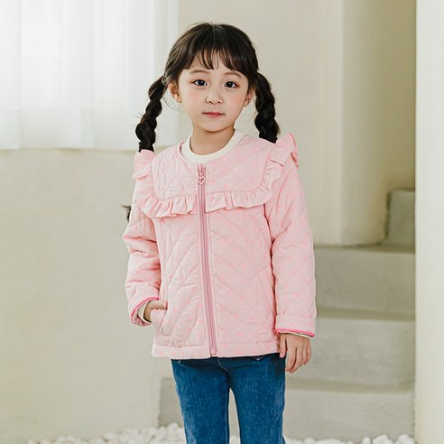 겨울철 보온성과 사랑스러운 디자인을 가진 라라아망 여아용 체리프릴 패딩점퍼