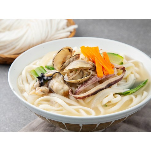 간편함과 건강함을 동시에 잡은 맛있는 칼국수