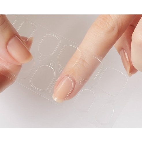 뮤즈마크 네일용 점착 테이프: 정확하고 깔끔한 매니큐어를 위한 필수품