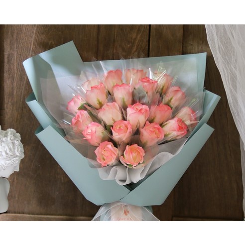 향기롭고 고급스러우며 내구성 뛰어난 센트바스켓 플라워 비누꽃 장미 돈꽃다발