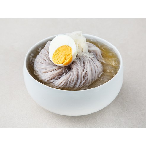 쫄깃하고 탱글탱글한 숙면으로 집에서 식당 맛의 냉면을 즐기세요