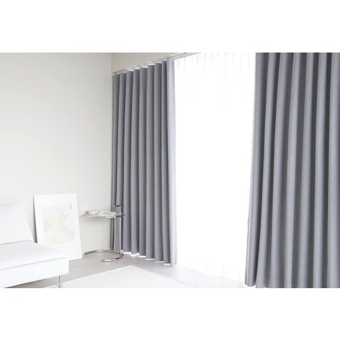 메리그라운드 양면 암막 커튼으로 포근한 겨울나기를 완성하세요.