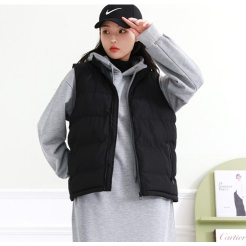 동시에 따뜻하고 세련된 턴키 패딩 조끼 AJ-1362로 겨울철을 따뜻하고 스타일리시하게 보내세요.