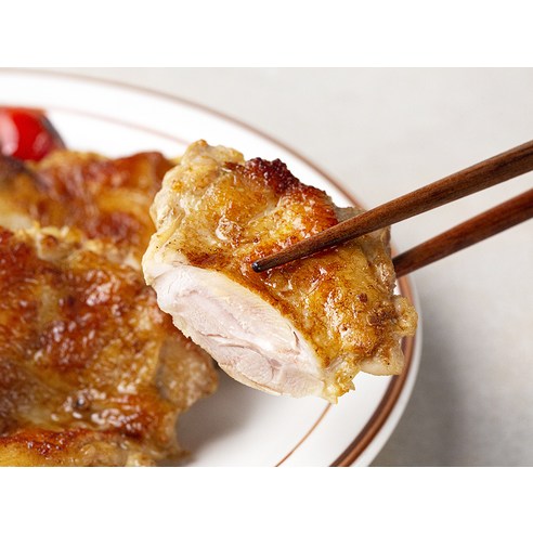 간편하게 즐기는 고품질 닭다리살