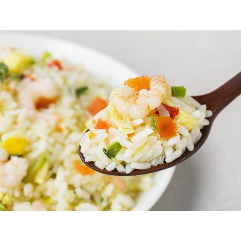 풀무원 통새우 볶음밥: 고소하고 맛있는, 손쉬운 식사