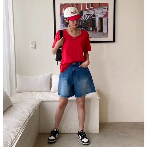 女 時尚 服裝 上衣 短袖 t卹 成年女人 成年女人 女士 女人 涼爽 夏天 夏天 夏天 夏天 夏天 夏天 涼爽的夏天 仲夏 夏天 夏天 炎熱的夏天炎熱的夏季 炎熱的夏季 夏 夫人 夫人 冷靜 冷靜 女裝 服裝 短袖T卹