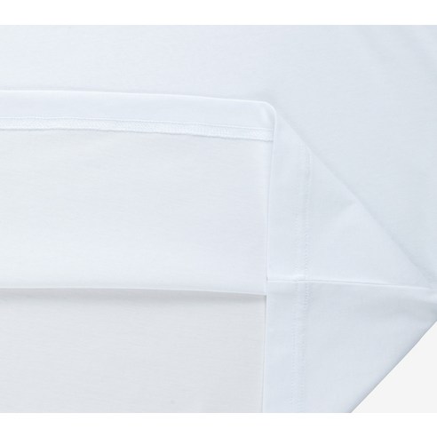 편안함, 스타일, 품질이 돋보이는 뉴발란스 앞판 로고 기본 반팔티