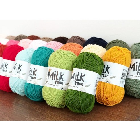 포근한 니뜨 밀크얀 아이보리 컬러로 따뜻한 감성을 담은 뜨개 작품을 완성하세요.