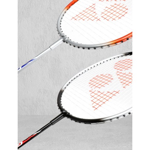 합리적인 가격에 뛰어난 성능과 편의성을 겸비한 요넥스 배드민턴 라켓 세트