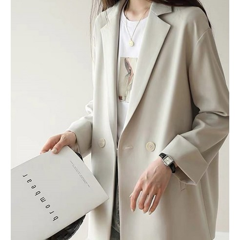 앤드스타일 여성용 토비 박시핏 더블 테일러드 자켓은 현재 할인 중인 매력적인 여성용 자켓입니다.