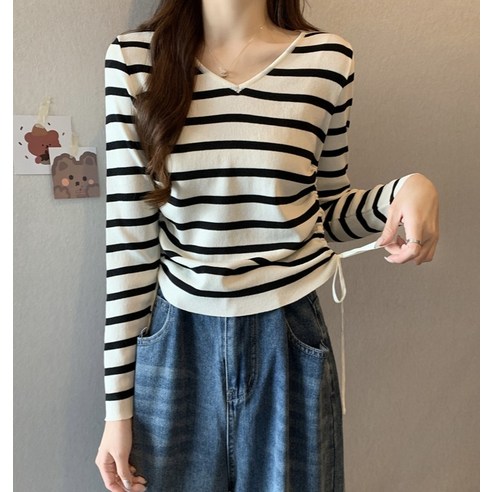 女  時尚  服裝  上衣  V 領  針織  毛衣  成年女性  成年女性  女裝