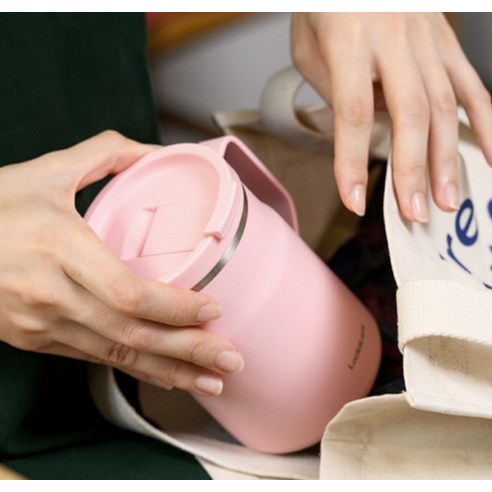 락앤락 메트로 밀폐 머그 텀블러: 음료를 완벽하게 보존하는 세련된 동반자