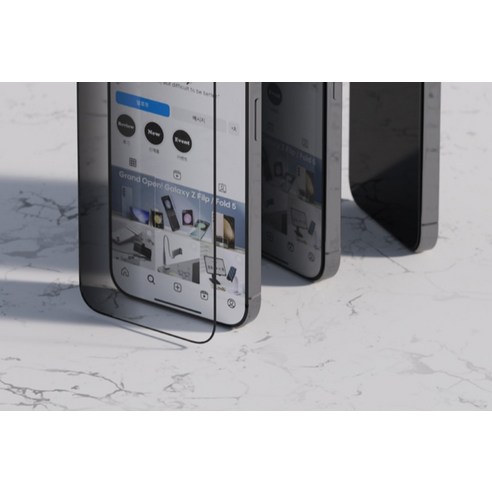 누아트 사생활보호 풀커버 강화유리 액정보호필름은 사생활 보호와 강화유리, 풀커버 타입의 장점을 갖고 있으며, 아이폰 15 프로 맥스와 호환되는 제품입니다.