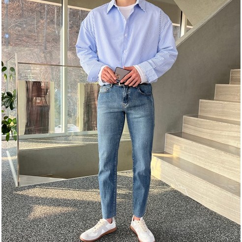 로댄티 오버핏 스트라이프 셔츠: 캐주얼한 엘레강스의 완벽한 조화