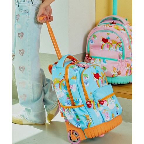 꿈과 희망을 담아 떠나는 특별한 여행, 스티치즈 케어베어 롤링 백팩