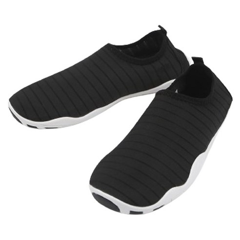 편안하고 내구성 있는 슈펜 아동용 아쿠아슈즈으로 안전한 수상 모험을 즐기세요.