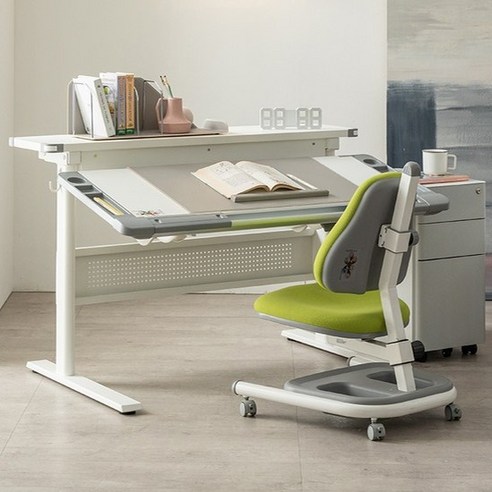 꿈을 담는 공간, 컴프프로 오투 1200 데스크: 창의력과 건강을 디자인하다 컴프프로