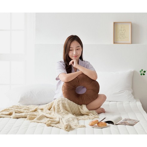일상에 포근함을 더하는 마법, 베네베딩 빨아쓰는 다용도 도넛 베개
