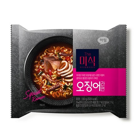 바다의 깊은 맛을 담은 오징어라면