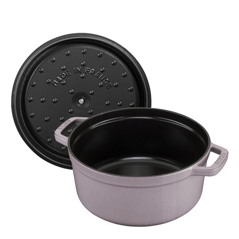 스타우브 꼬꼬떼 하나로 요리 실력 UP! 마법 같은 식탁을 완성하세요.