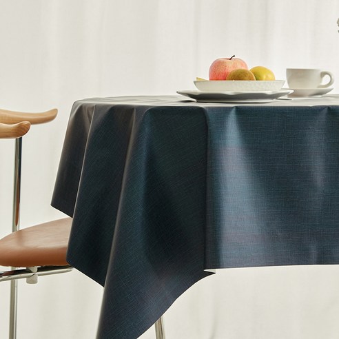 리빙공감 모던 가죽 방수 무지 테이블 식탁보, 네이비, 6인용(220 x 140 cm), 1개 카페트/쿠션/거실화 리빙공감 모던 가죽 방수 무지 테이블 식탁보, 네이비, 6인용(220 x 140 cm), 1개 카페트/쿠션/거실화