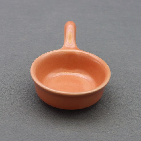 달소금 귀여운 손잡이 소스볼 7 x 10.5 x 3 cm, 코랄(반무광), 1개