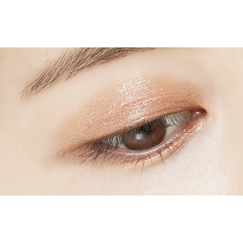 화사한 눈가를 위한 코랄/오렌지 계열 아이섀도