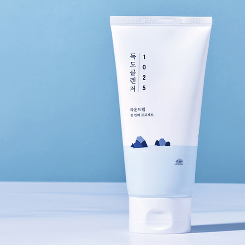 민감한 피부를 위한 촉촉하고 순한 약산성 클렌저, 라운드랩 독도 클렌저