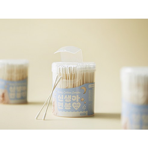 작고 안전한 코멧 신생아 면봉으로 아기 귓속 청소 고민 끝