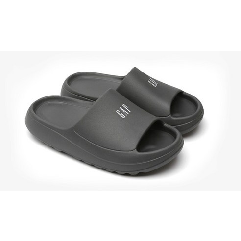 집에서 편안함과 스타일을 향상시킬 수 있는 편안한 슬리퍼