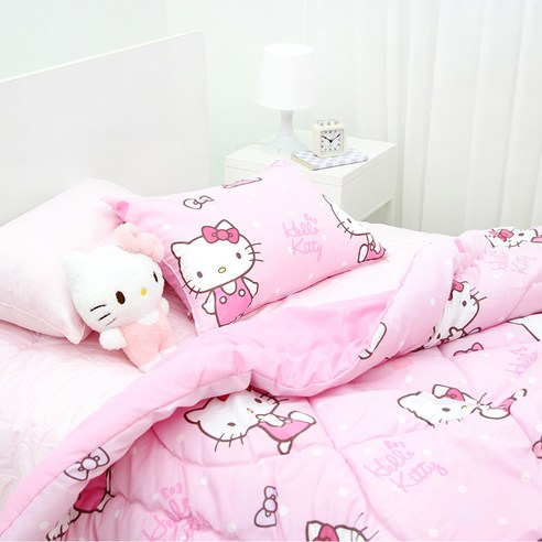 Hello Kitty 寢具 Hello Kitty 毛毯 人物毛毯 茶毯 枕頭套 邪惡 冬季毛毯 寢具 套裝 毛毯