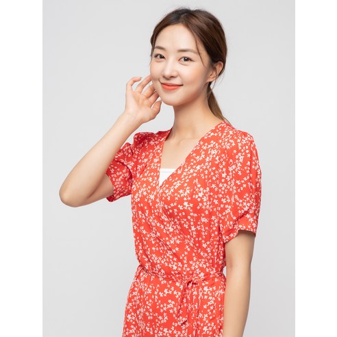 여름 여신을 꿈꾸는 여성을 위한 아이템