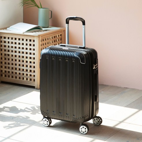 세련되고 내구성 있는 브라이튼 본드 캐리어로 편안한 여행 경험