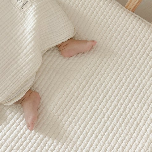 포근함과 시원함, 아기를 위한 최고의 선택 - 마이리틀데이지 순면 인견 양면 아기 침대패드
