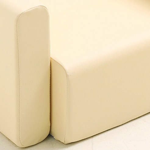 우리 아이 첫 공간, 이쯔 포포 책상 & 쇼파로 행복한 상상 놀이터를 만들어주세요.